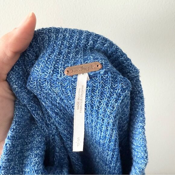 Free People Too Good Blue‎ Ribbed Mock Neck Sweater S - Picture 3 of 6